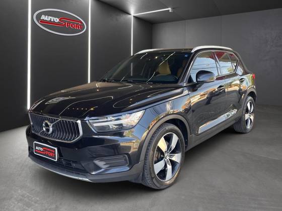 VOLVO XC40 2.0 T5 GASOLINA MOMENTUM AWD GEARTRONIC